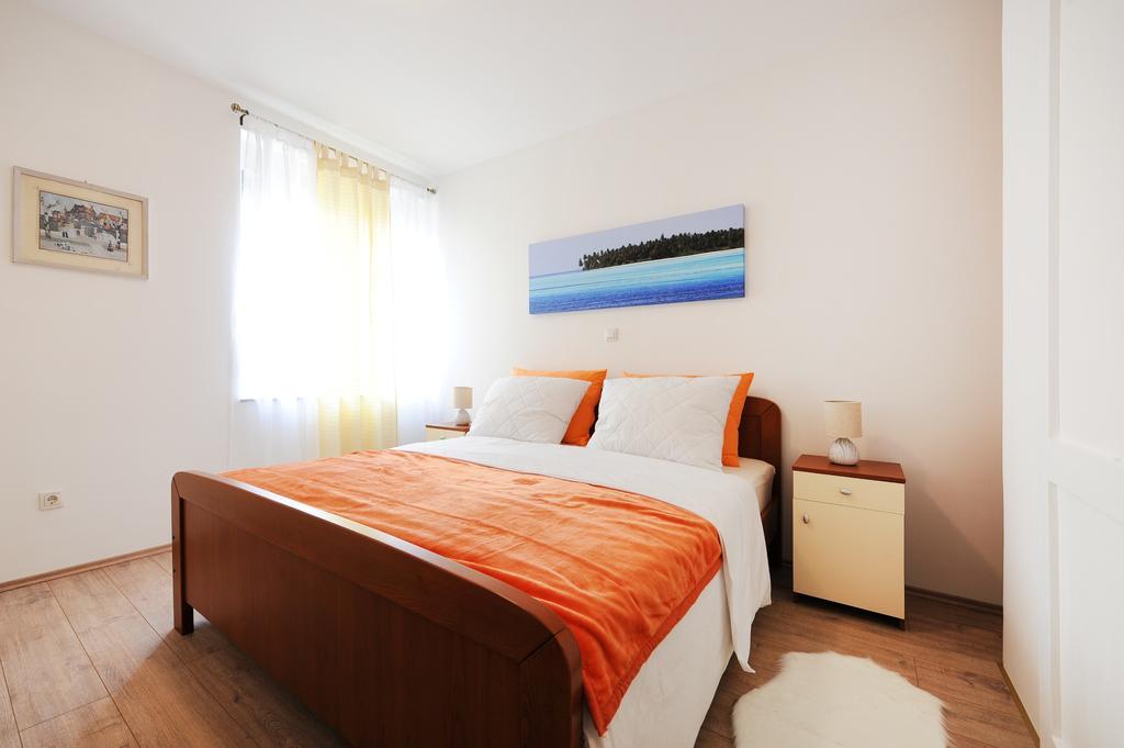 Little Cosy Apartment زادار المظهر الخارجي الصورة